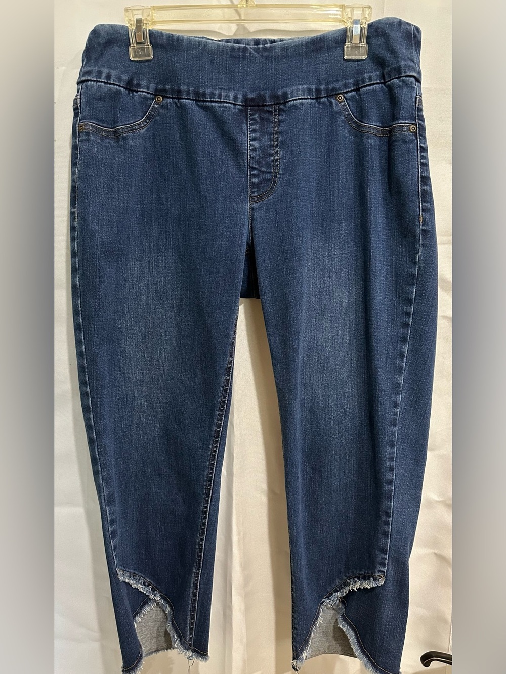 Women’s Slim-Sation Denim Blue Cropped Stretch Capri Jeans Size 10